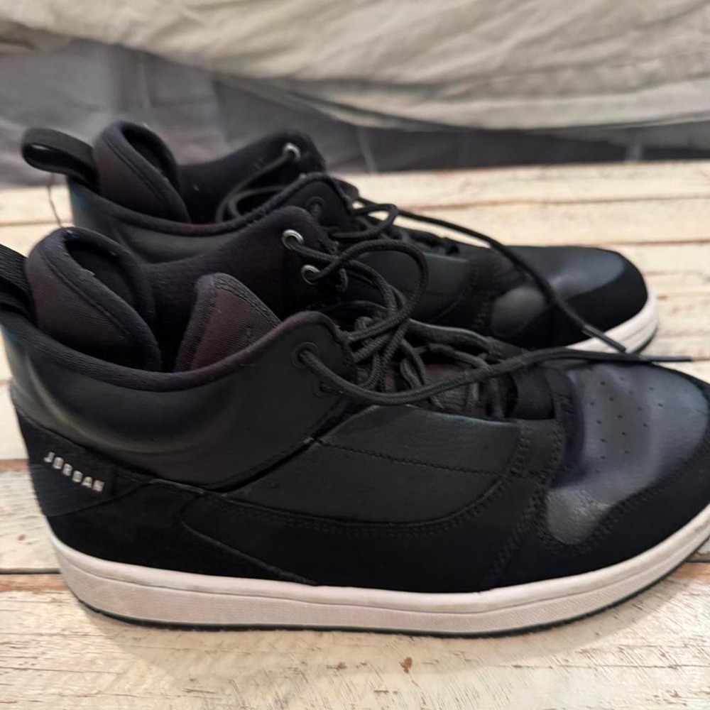 Jordan B. Fly Black White Kids Basketball Shoes AO1331-011 Size 7Y